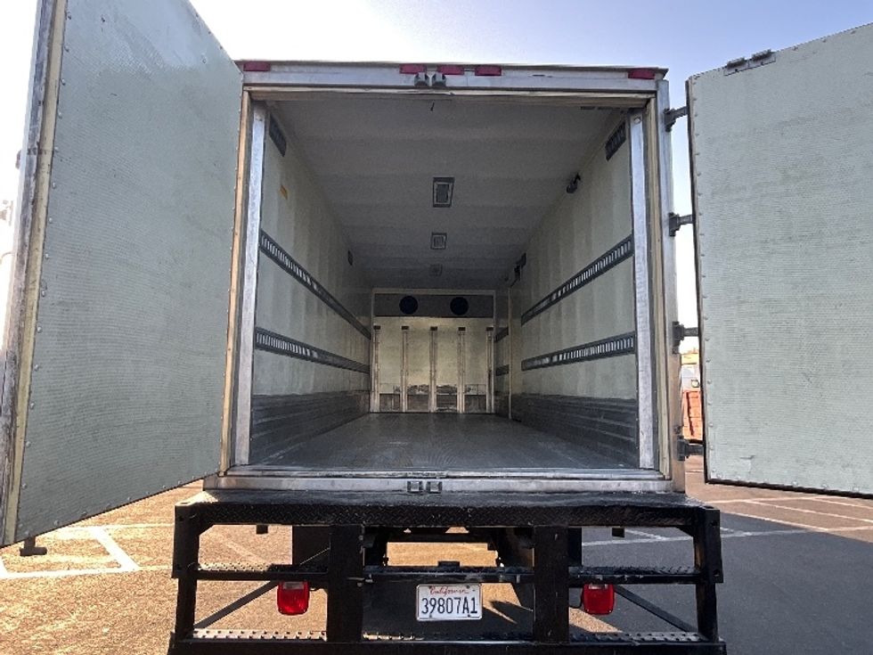 Cold Plate-Light and Medium Duty Trucks-Kenworth-2011-T370-West Sacramento-CA-185,082\n\t\tmiles-$ 29,500 - Image 8