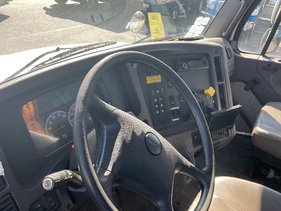 Crane Truck-Specialized Equipment-Freightliner-2017-M2-West Babylon-NY-83,763\n\t\tmiles-$ 76,250 - Image 14