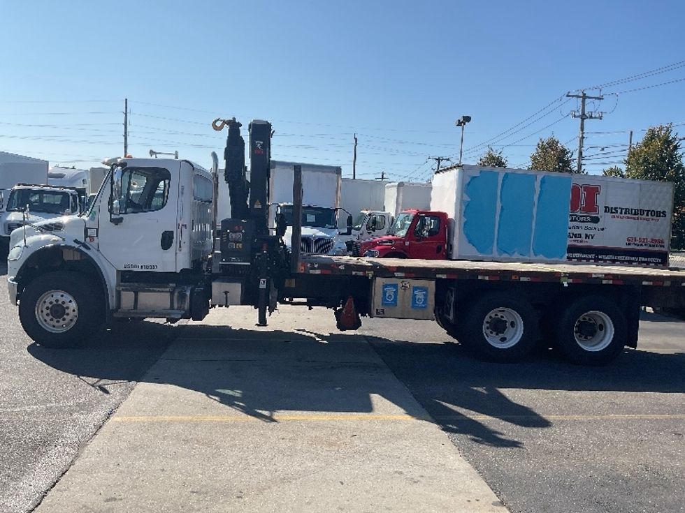 Crane Truck-Specialized Equipment-Freightliner-2017-M2-West Babylon-NY-83,763\n\t\tmiles-$ 76,250 - Image 4
