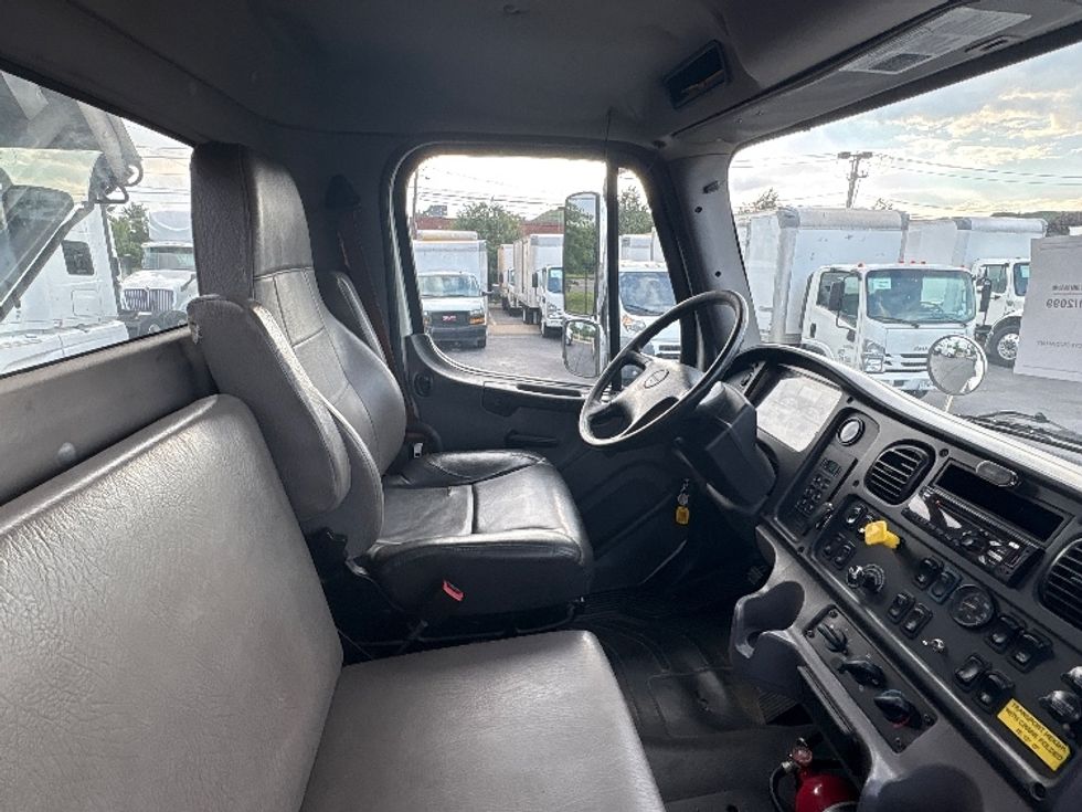 Crane Truck-Specialized Equipment-Freightliner-2018-M2-West Babylon-NY-130,113\n\t\tmiles-$ 84,250 - Image 19