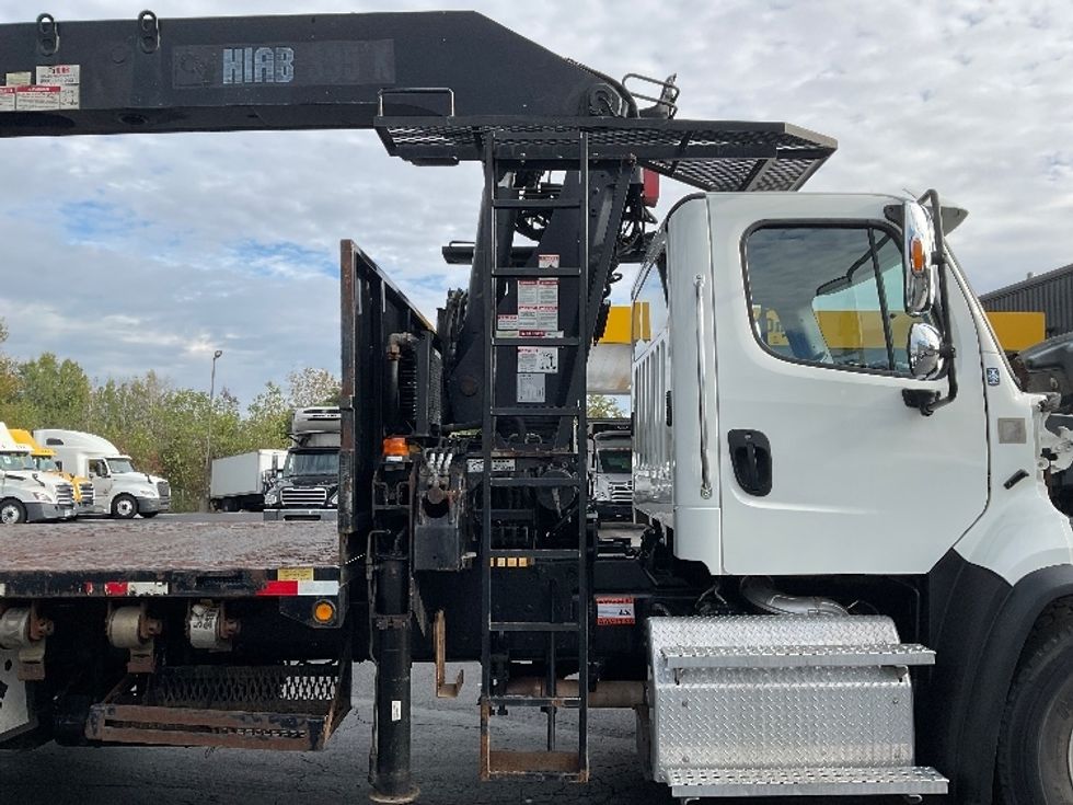 Crane Truck-Specialized Equipment-Freightliner-2019-114SD-Jessup-PA-164,531\n\t\tmiles-$ 110,750 - Image 24