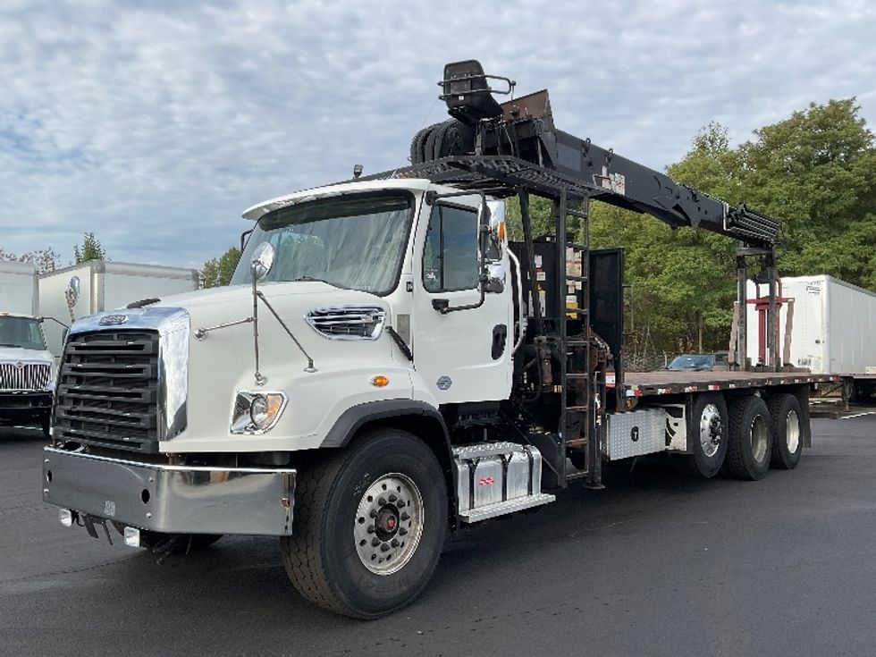 Crane Truck-Specialized Equipment-Freightliner-2019-114SD-Jessup-PA-164,531\n\t\tmiles-$ 110,750 - Image 3