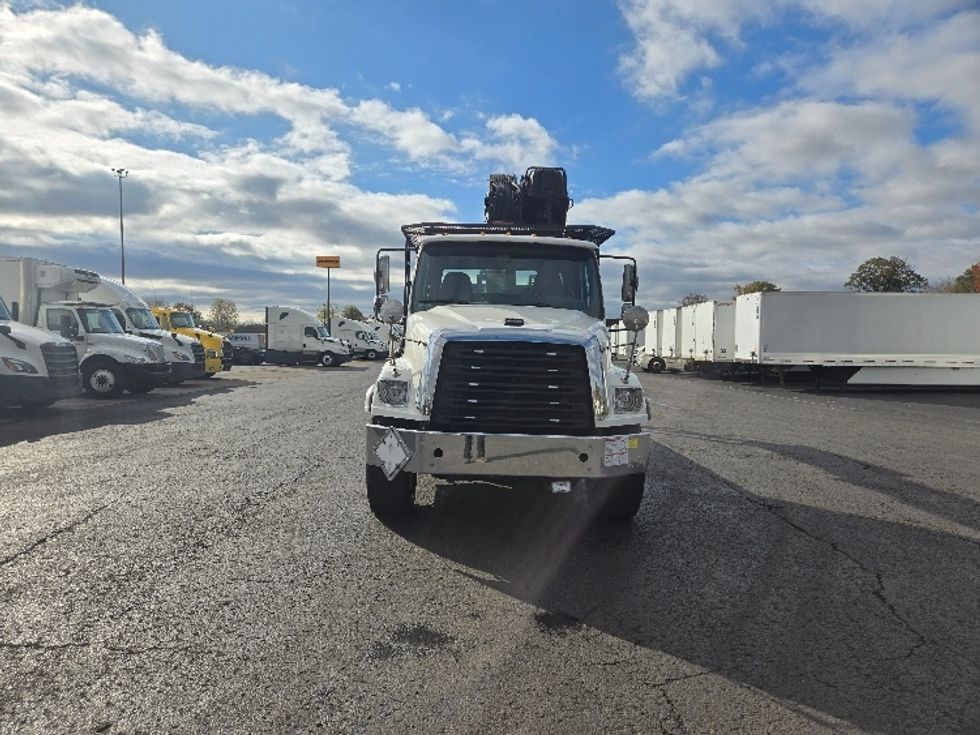 Crane Truck-Specialized Equipment-Freightliner-2019-114SD-White Deer-PA-155,322\n\t\tmiles-$ 111,250 - Image 2
