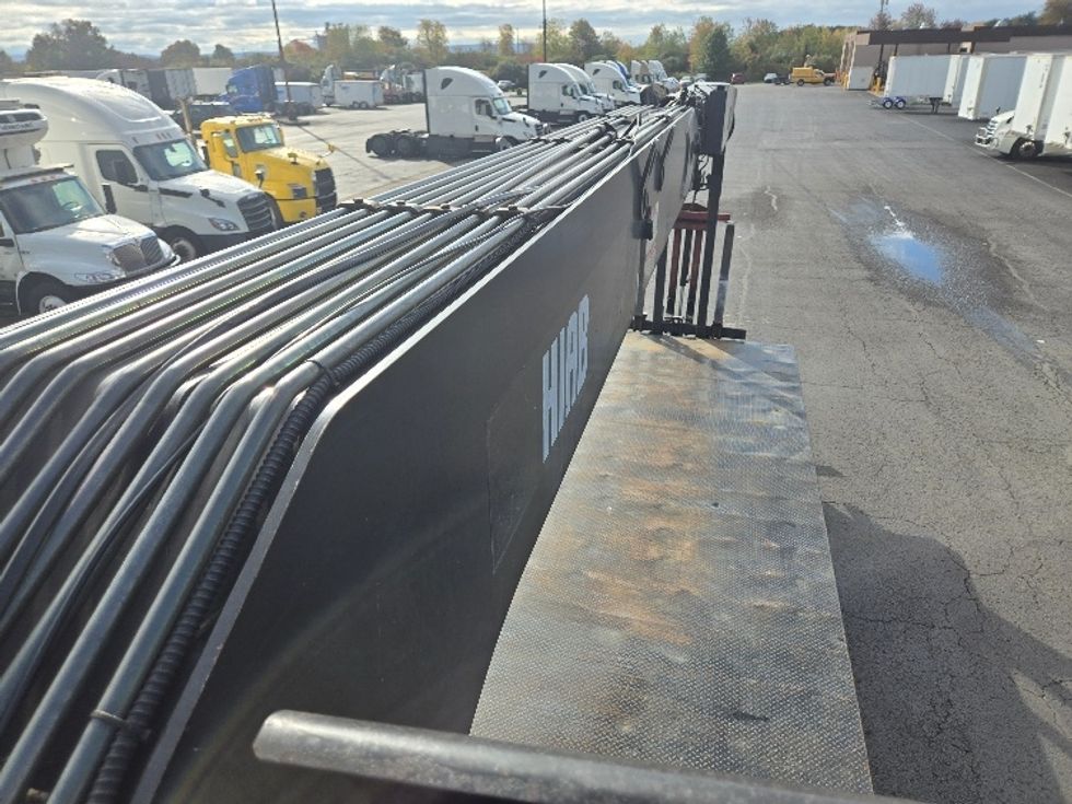 Crane Truck-Specialized Equipment-Freightliner-2019-114SD-White Deer-PA-155,322\n\t\tmiles-$ 111,250 - Image 24