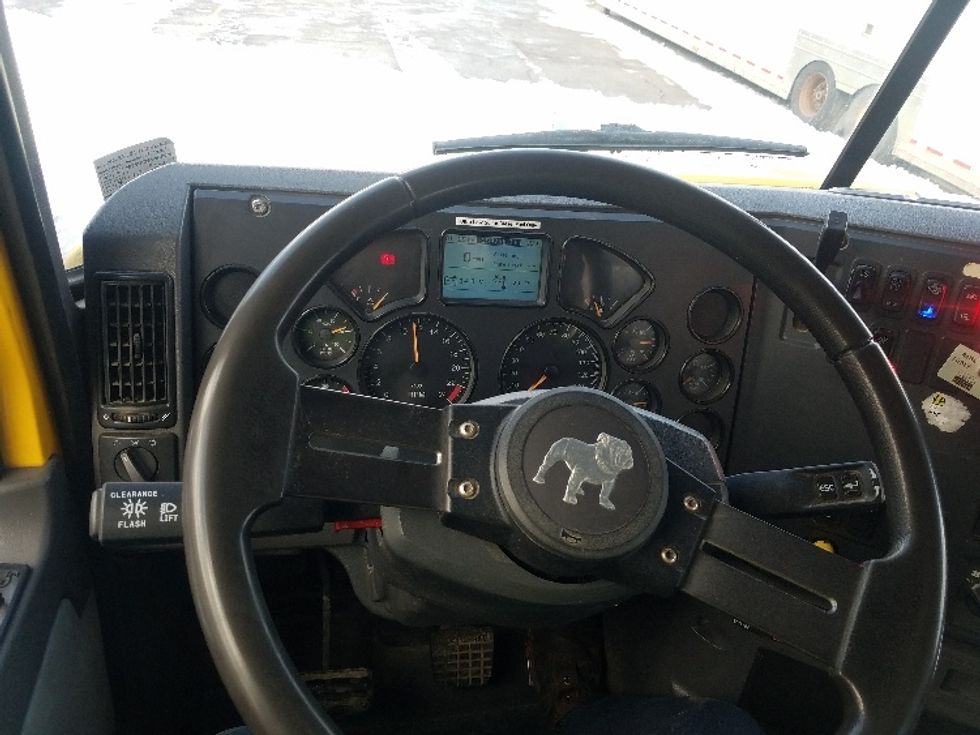 2017 Mack GU (Granite) GU813 photo 8