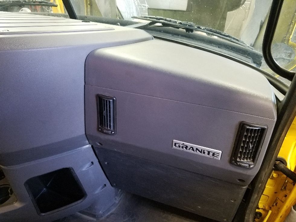 Crane Truck-Specialized Equipment-Mack-2018-GU813-Clearfield-PA-81,960\n\t\tmiles-$ 119,250 - Image 16