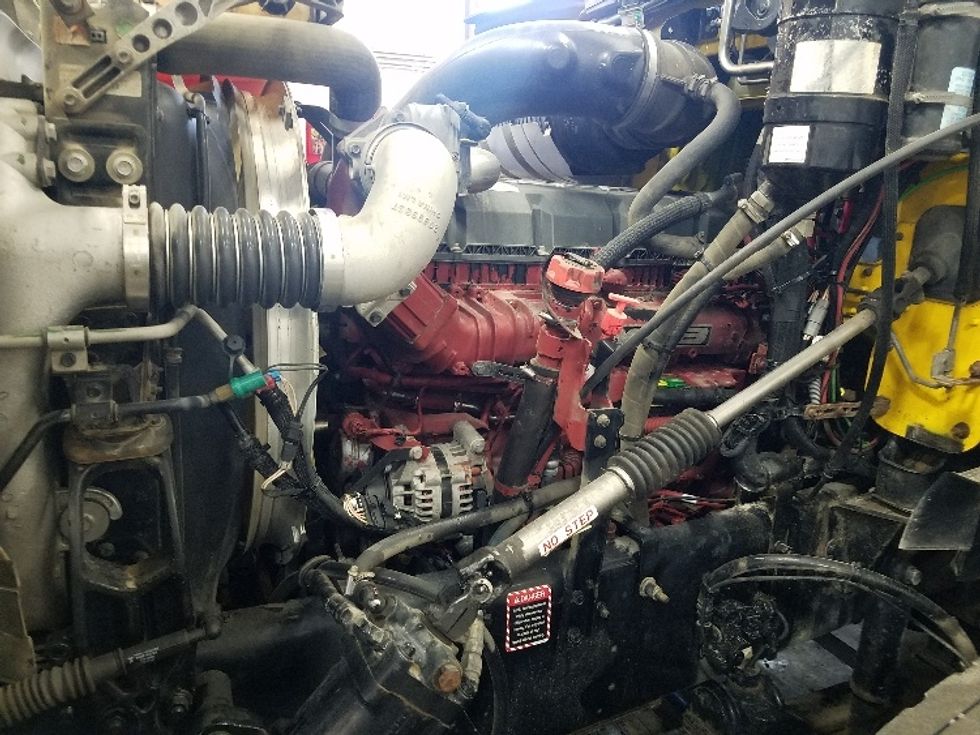 Crane Truck-Specialized Equipment-Mack-2018-GU813-Clearfield-PA-81,960\n\t\tmiles-$ 119,250 - Image 19