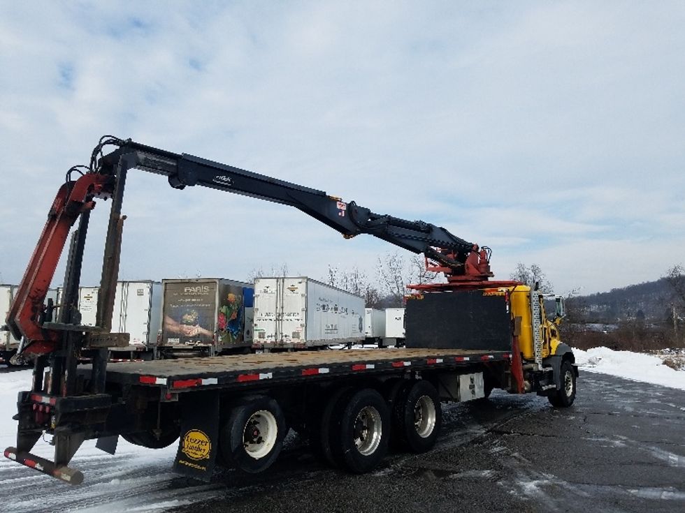 Crane Truck-Specialized Equipment-Mack-2018-GU813-Clearfield-PA-81,960\n\t\tmiles-$ 119,250 - Image 8