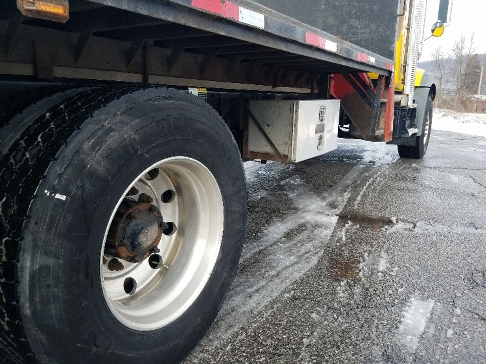 Crane Truck-Specialized Equipment-Mack-2018-GU813-Clearfield-PA-81,960\n\t\tmiles-$ 119,250 - Image 9