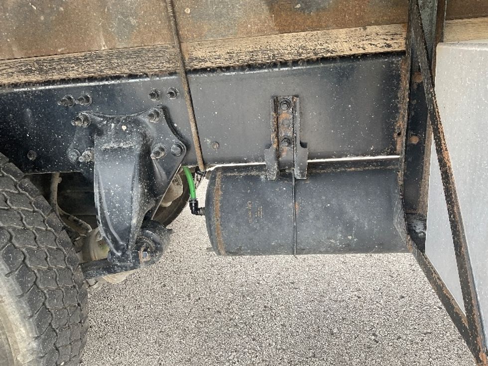 Curtain Side-Light and Medium Duty Trucks-Freightliner-2015-M211264S-Kansas City-MO-453,536\n\t\tmiles-$ 41,000 - Image 13