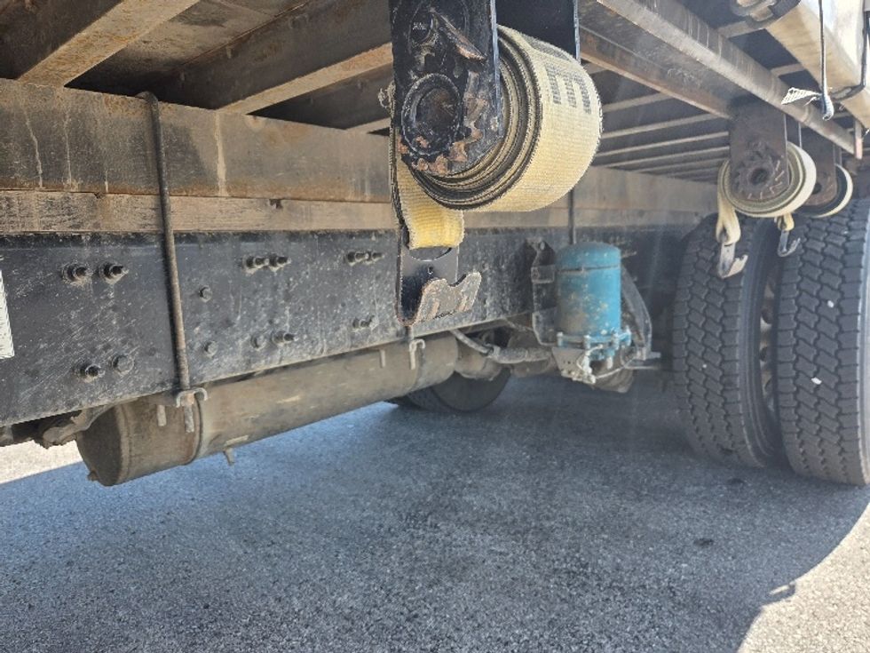 Curtain Side-Light and Medium Duty Trucks-Freightliner-2015-M211264S-Kansas City-MO-453,536\n\t\tmiles-$ 41,000 - Image 5