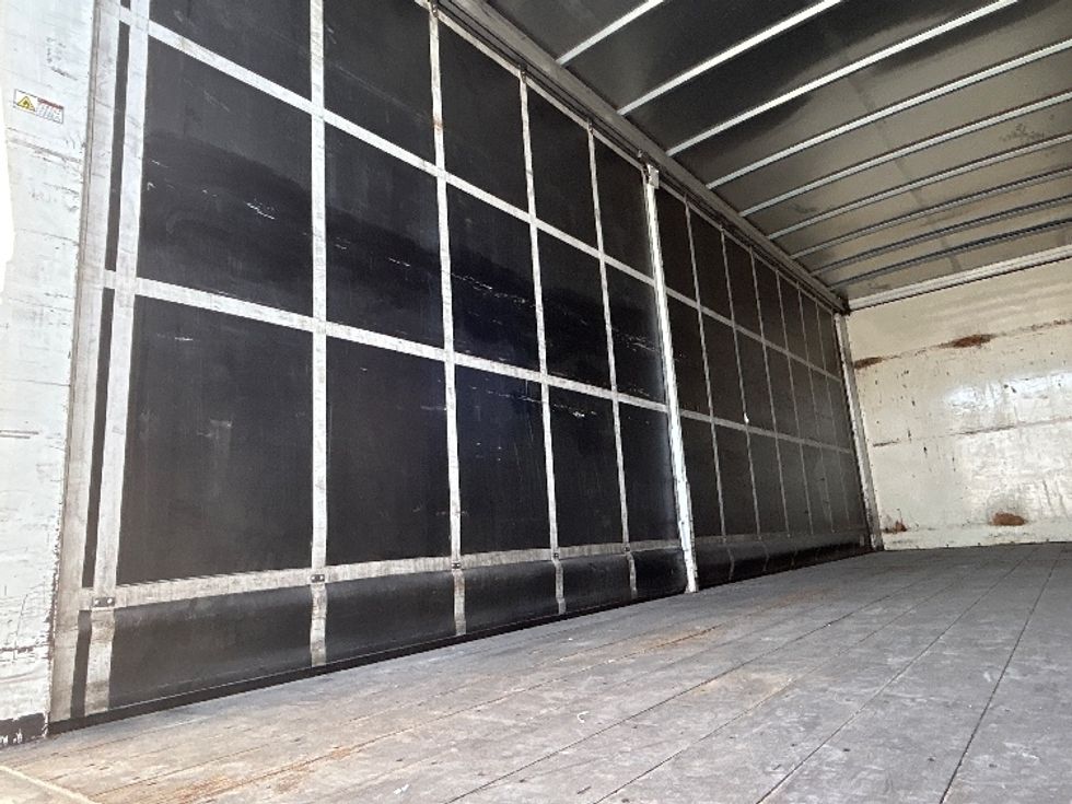 Curtain Side-Light and Medium Duty Trucks-Freightliner-2016-M2-Fontana-CA-239,912\n\t\tmiles-$ 37,750 - Image 11