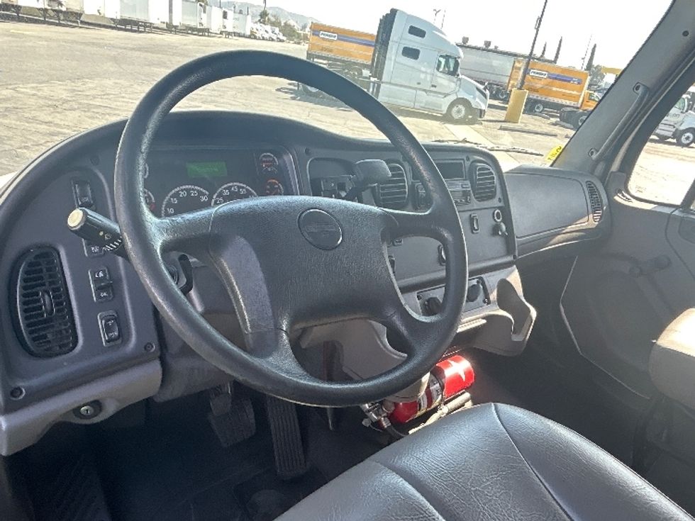 Curtain Side-Light and Medium Duty Trucks-Freightliner-2016-M2-Fontana-CA-239,912\n\t\tmiles-$ 37,750 - Image 17