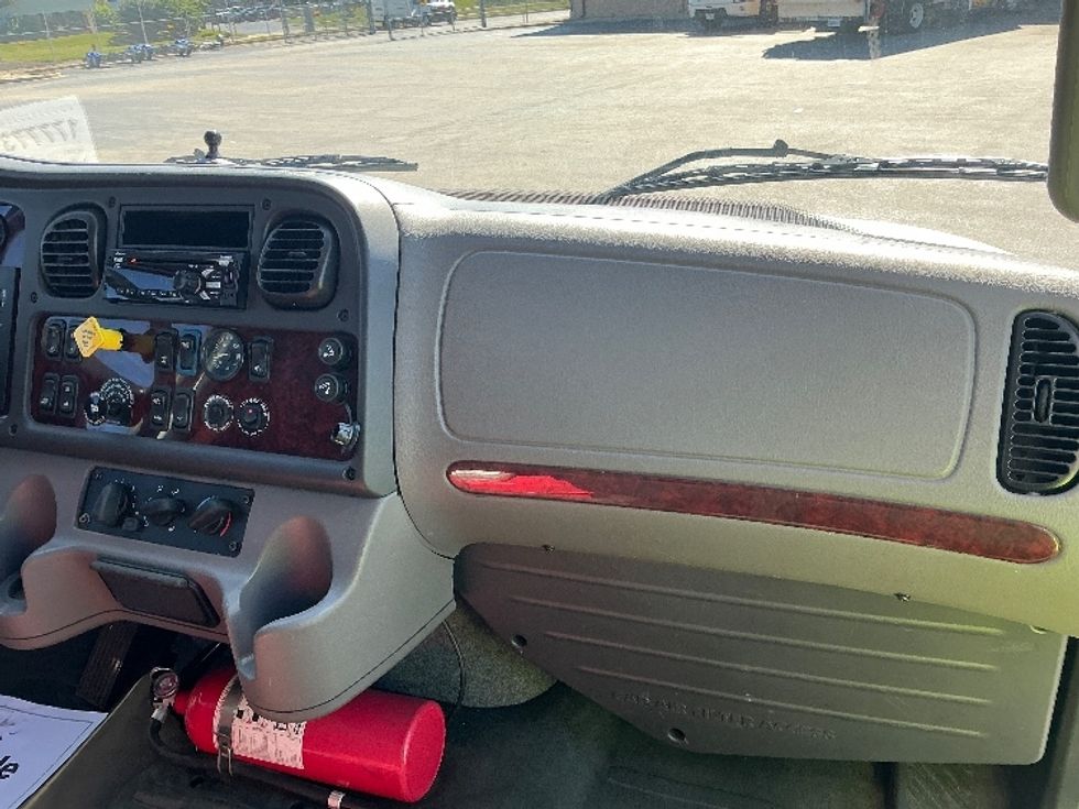 Curtain Side-Light and Medium Duty Trucks-Freightliner-2018-M2-Melrose Park-IL-69,002\n\t\tmiles-$ 63,500 - Image 20