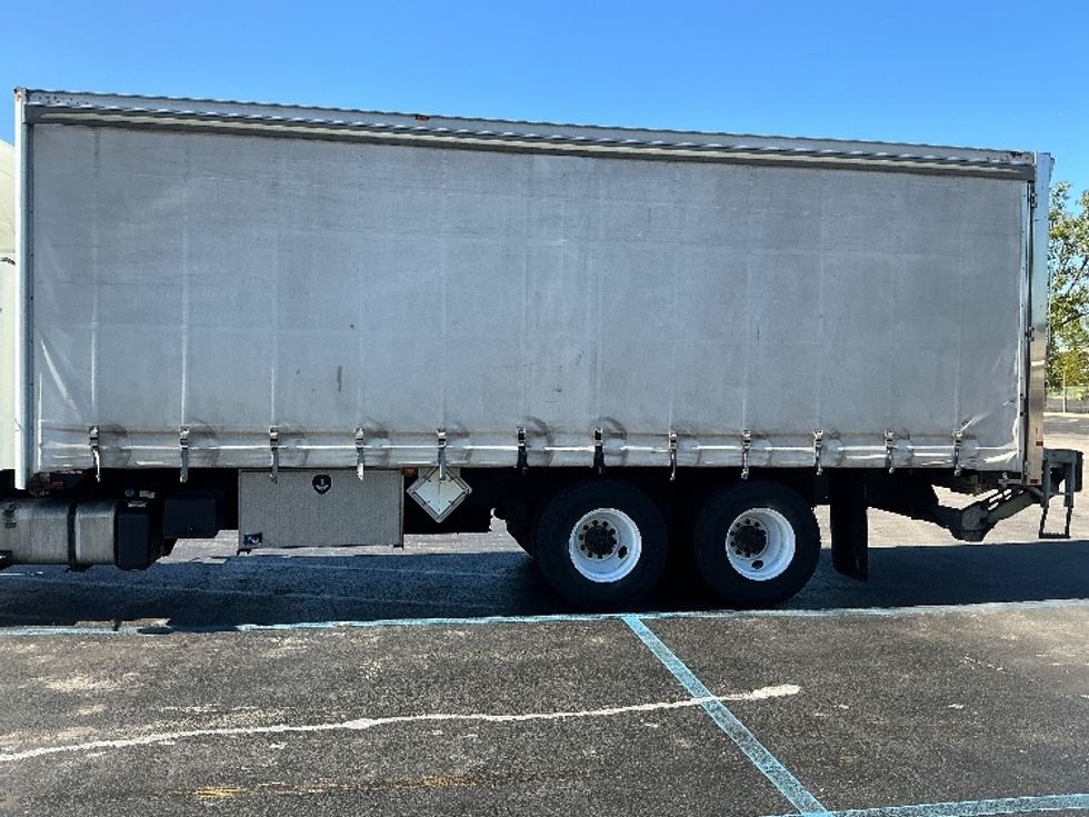 Curtain Side-Light and Medium Duty Trucks-Freightliner-2018-M2-Melrose Park-IL-69,002\n\t\tmiles-$ 63,500 - Image 24