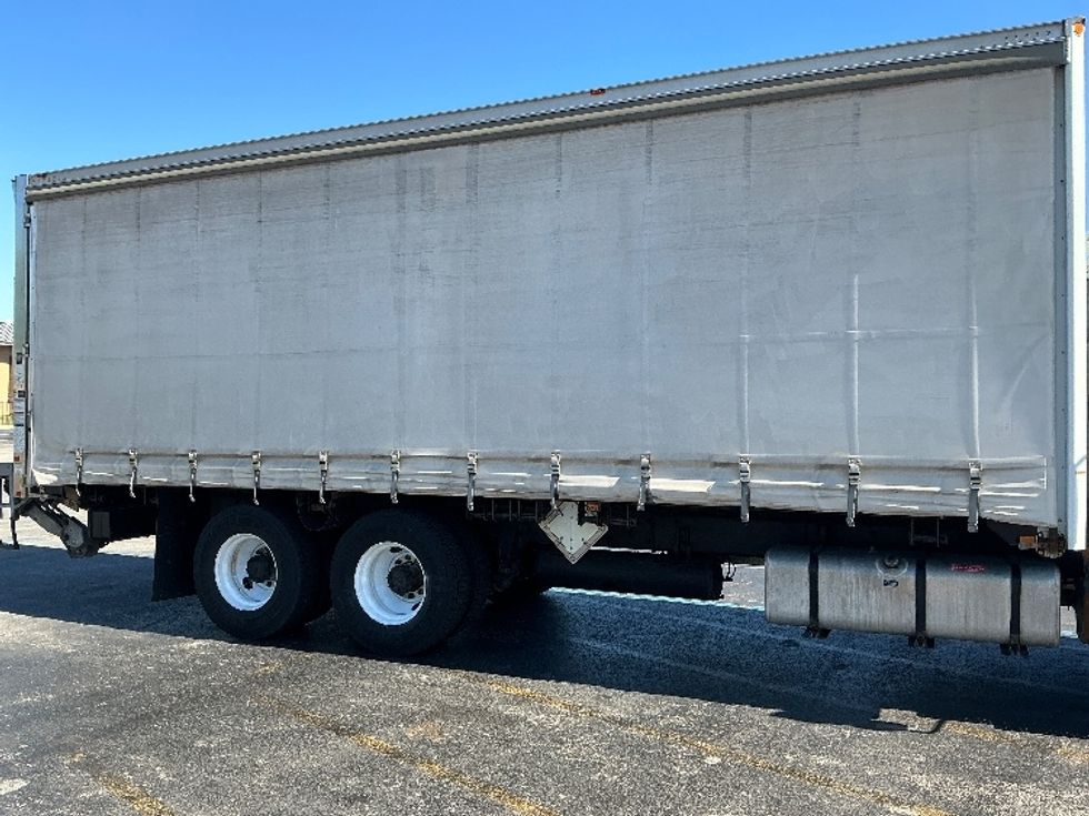 Curtain Side-Light and Medium Duty Trucks-Freightliner-2018-M2-Melrose Park-IL-69,002\n\t\tmiles-$ 63,500 - Image 25