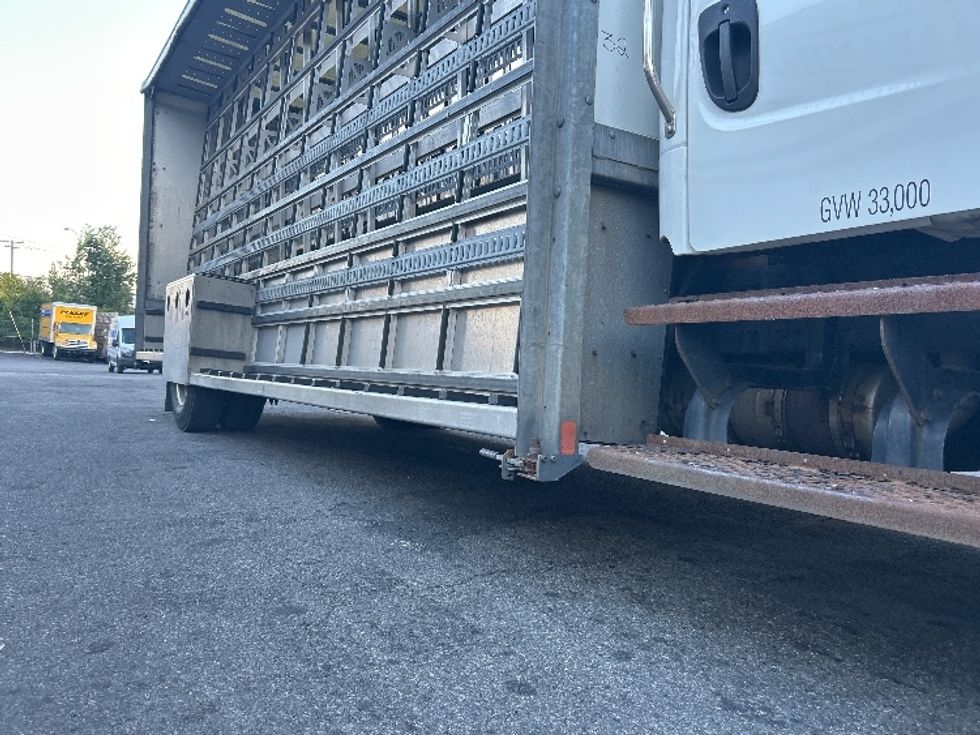 Curtain Side-Light and Medium Duty Trucks-Freightliner-2018-M2-North Bergen-NJ-290,004\n\t\tmiles-$ 31,000 - Image 14