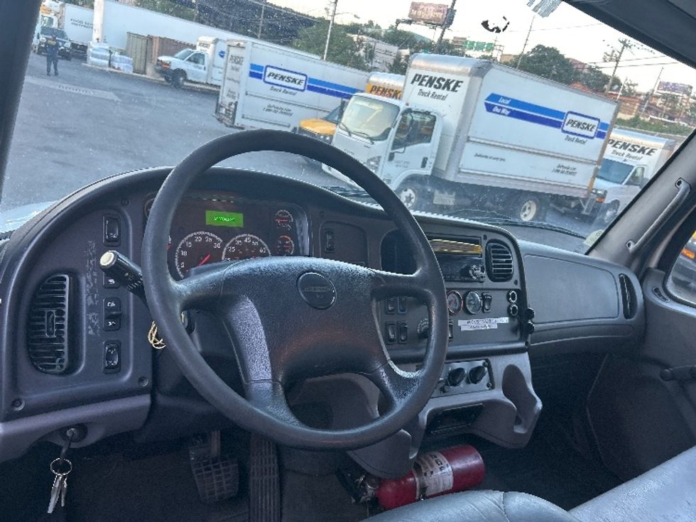 Curtain Side-Light and Medium Duty Trucks-Freightliner-2018-M2-North Bergen-NJ-290,004\n\t\tmiles-$ 31,000 - Image 17