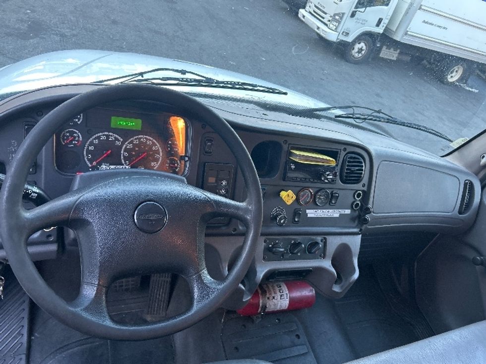 Curtain Side-Light and Medium Duty Trucks-Freightliner-2018-M2-North Bergen-NJ-290,004\n\t\tmiles-$ 31,000 - Image 18