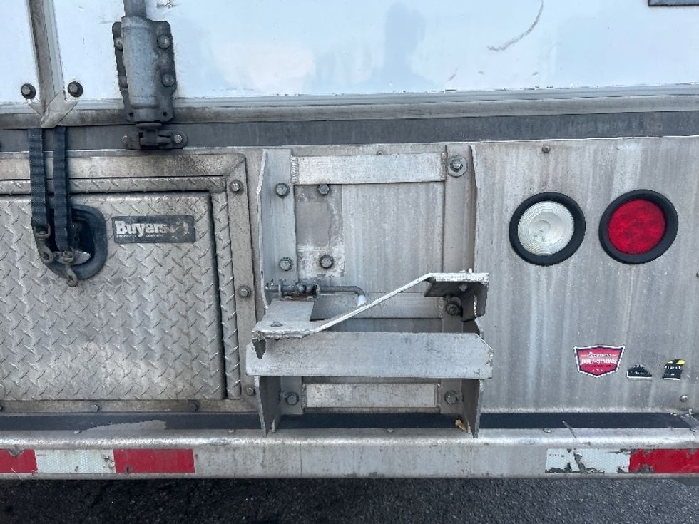 Curtain Side-Light and Medium Duty Trucks-Freightliner-2018-M2-North Bergen-NJ-290,004\n\t\tmiles-$ 31,000 - Image 27