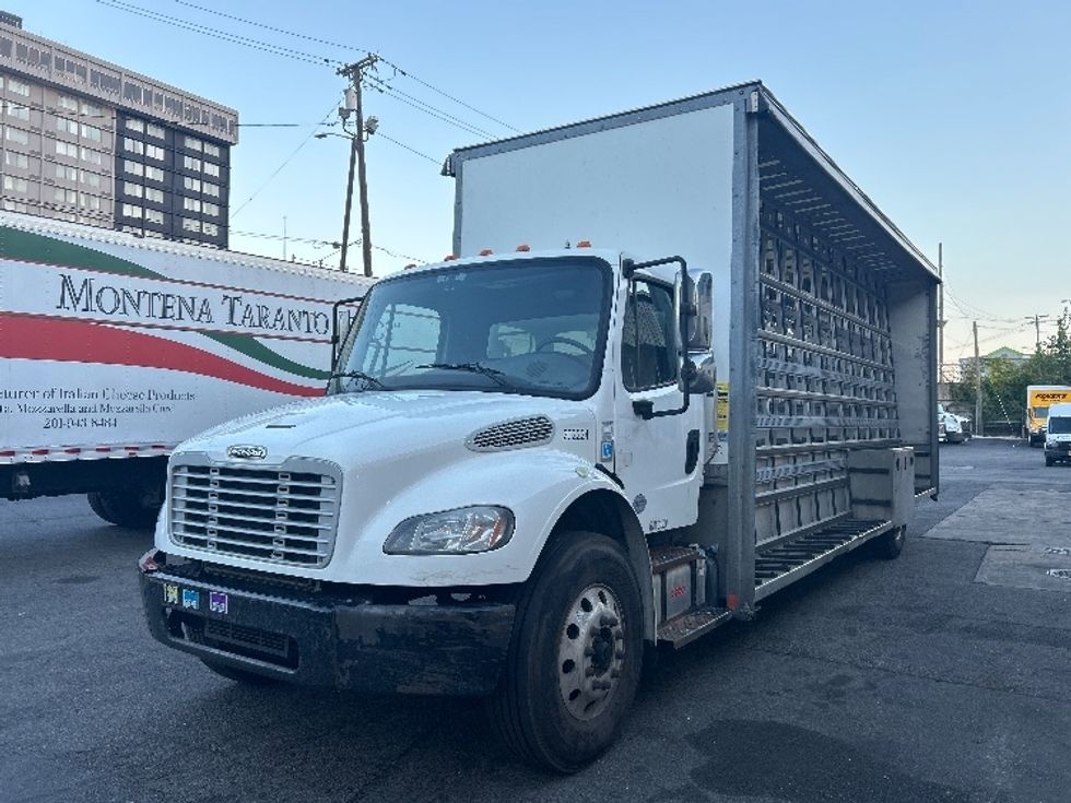 Curtain Side-Light and Medium Duty Trucks-Freightliner-2018-M2-North Bergen-NJ-290,004\n\t\tmiles-$ 31,000 - Image 3