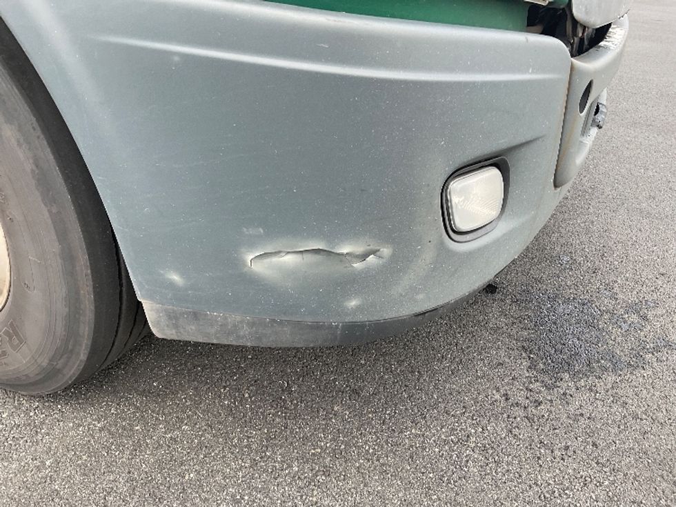 Curtain Side-Light and Medium Duty Trucks-Freightliner-2019-Cascadia X11364S-Philadelphia-PA-425,343\n\t\tmiles-$ 76,000 - Image 25