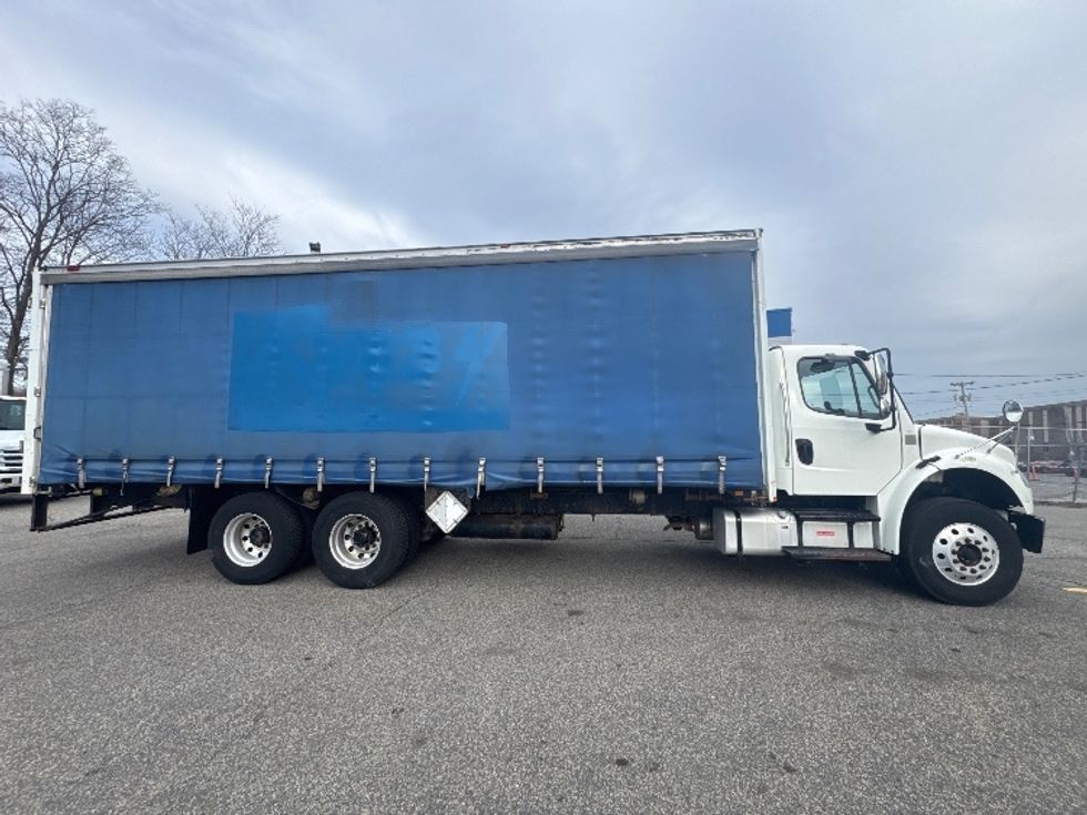 Curtain Side-Light and Medium Duty Trucks-Freightliner-2019-M2-Braintree-MA-259,397\n\t\tmiles-$ 43,250 - Image 15