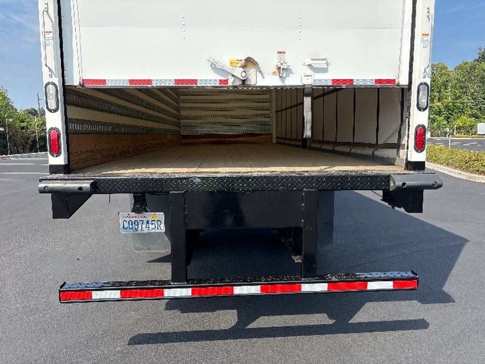 Curtain Side-Light and Medium Duty Trucks-Freightliner-2019-M2-Everett-WA-50,009\n\t\tmiles-$ 55,500 - Image 9