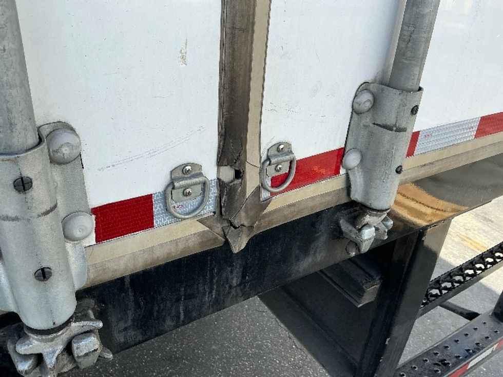 Curtain Side-Light and Medium Duty Trucks-Freightliner-2019-M2-Fontana-CA-167,310\n\t\tmiles-$ 60,000 - Image 27