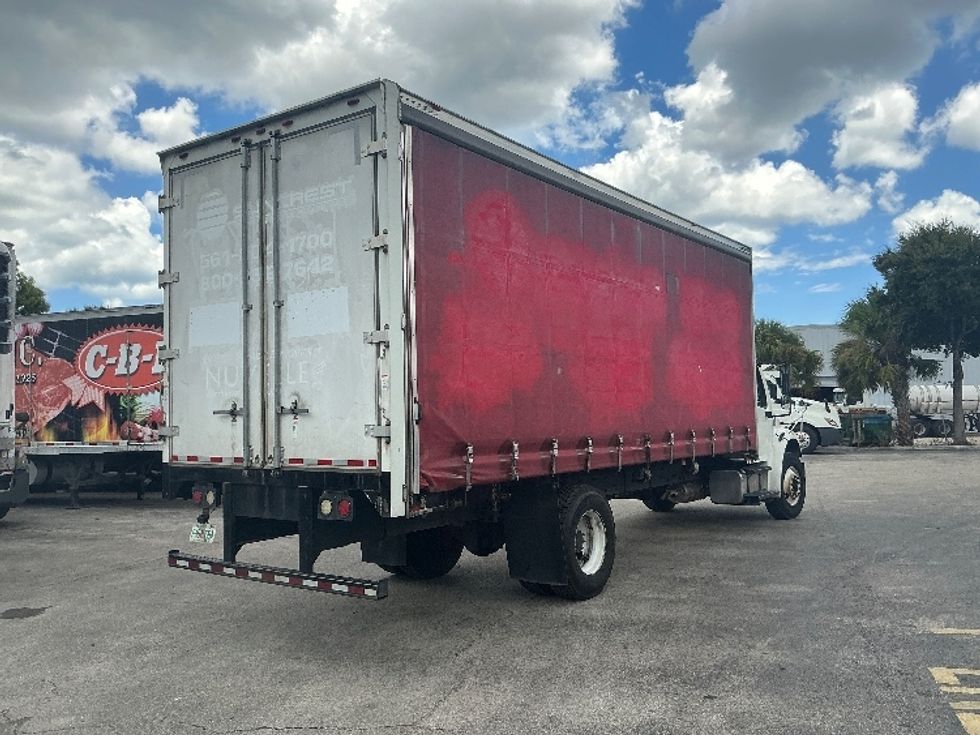 Curtain Side-Light and Medium Duty Trucks-Freightliner-2019-M2-Medley-FL-216,574\n\t\tmiles-$ 34,250 - Image 10