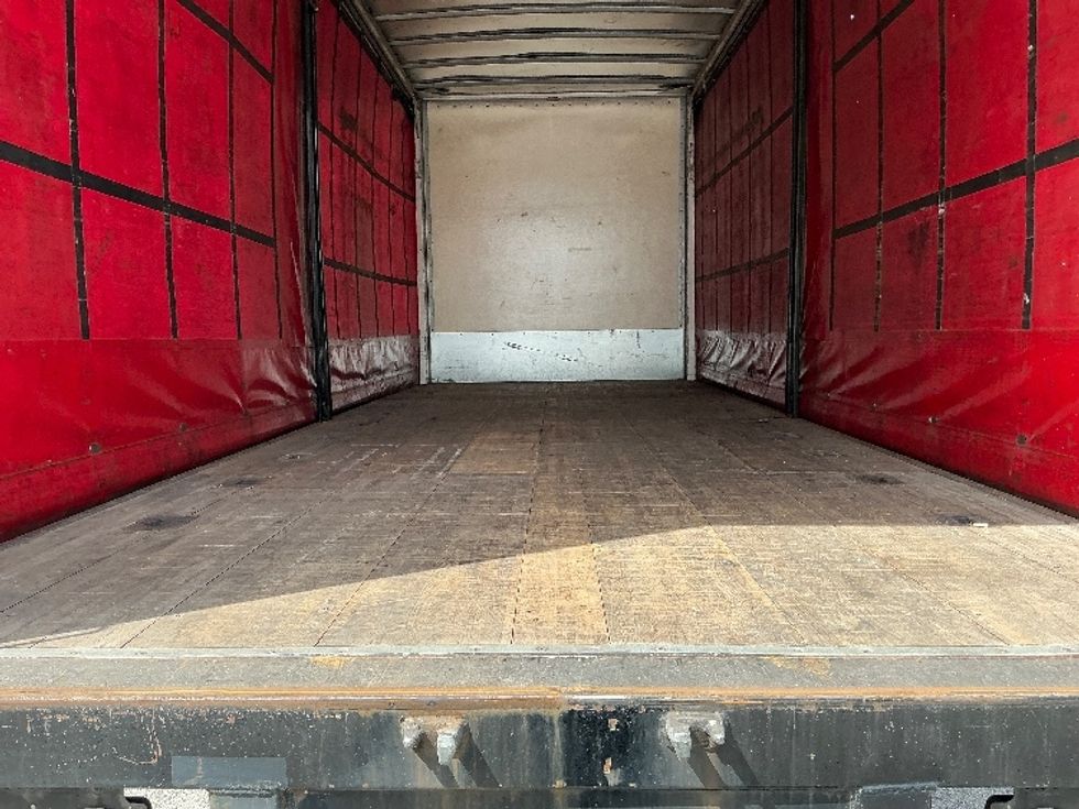 Curtain Side-Light and Medium Duty Trucks-Freightliner-2019-M2-Medley-FL-227,881\n\t\tmiles-$ 32,500 - Image 10