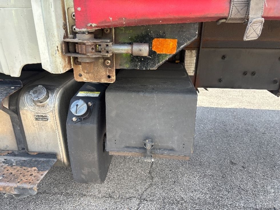 Curtain Side-Light and Medium Duty Trucks-Freightliner-2019-M2-Medley-FL-271,008\n\t\tmiles-$ 26,250 - Image 24