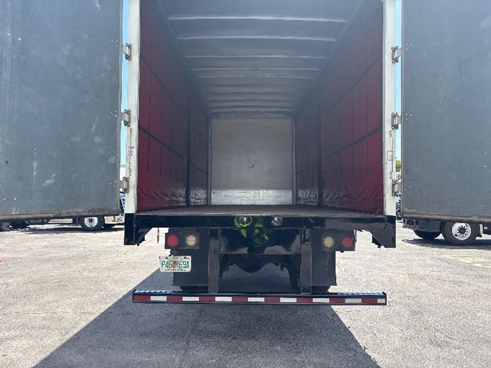 Curtain Side-Light and Medium Duty Trucks-Freightliner-2019-M2-Medley-FL-271,008\n\t\tmiles-$ 26,250 - Image 9