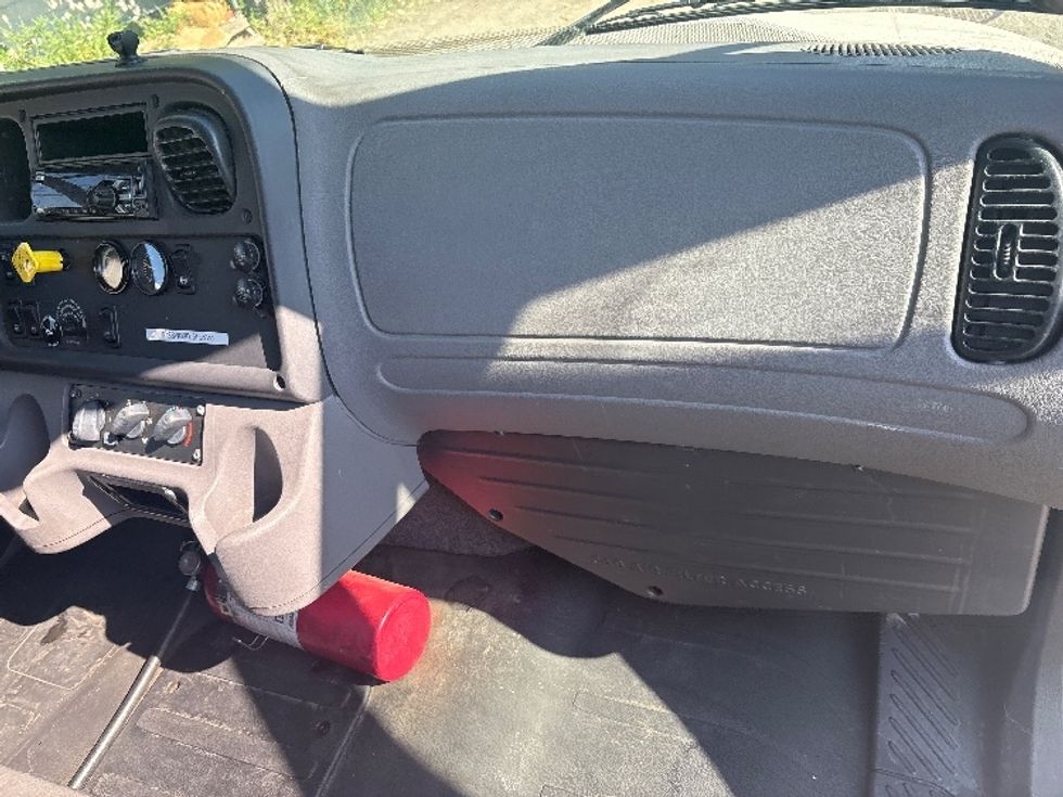 Curtain Side-Light and Medium Duty Trucks-Freightliner-2019-M2-North Bergen-NJ-274,425\n\t\tmiles-$ 36,500 - Image 18