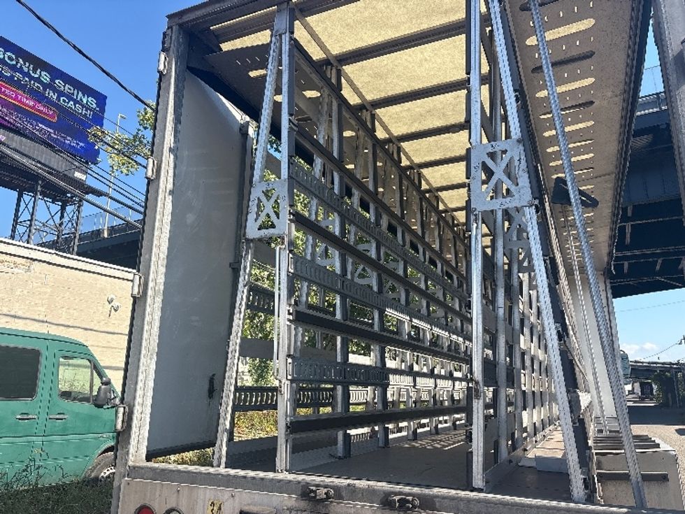 Curtain Side-Light and Medium Duty Trucks-Freightliner-2019-M2-North Bergen-NJ-274,425\n\t\tmiles-$ 36,500 - Image 9