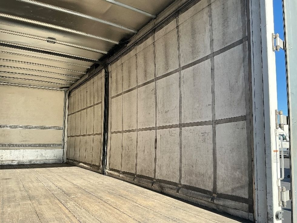 Curtain Side-Light and Medium Duty Trucks-Freightliner-2019-M2-Ogden-UT-184,431\n\t\tmiles-$ 47,750 - Image 12