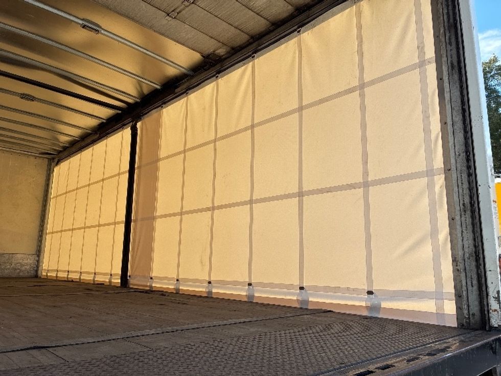 Curtain Side-Light and Medium Duty Trucks-Freightliner-2019-M2-Pensacola-FL-308,792\n\t\tmiles-$ 37,500 - Image 11