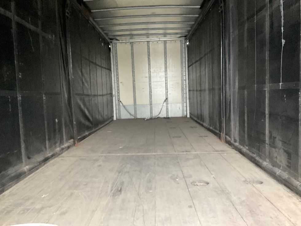 Curtain Side-Light and Medium Duty Trucks-Freightliner-2019-M2-Piqua-OH-241,486\n\t\tmiles-$ 43,500 - Image 10