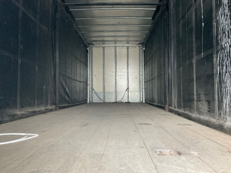 Curtain Side-Light and Medium Duty Trucks-Freightliner-2019-M2-Piqua-OH-241,486\n\t\tmiles-$ 43,500 - Image 9