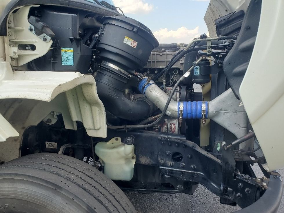 Curtain Side-Light and Medium Duty Trucks-Freightliner-2019-M211242S-White Deer-PA-467,957\n\t\tmiles-$ 48,500 - Image 22