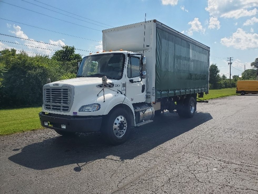 Curtain Side-Light and Medium Duty Trucks-Freightliner-2019-M211242S-White Deer-PA-467,957\n\t\tmiles-$ 48,500 - Image 3