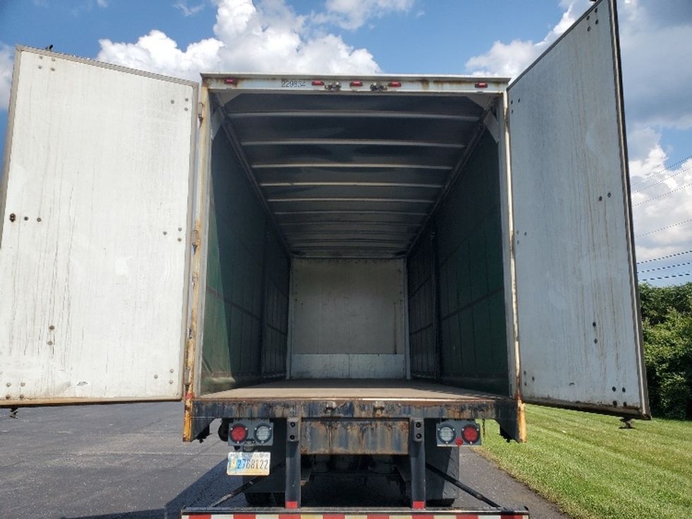 Curtain Side-Light and Medium Duty Trucks-Freightliner-2019-M211242S-White Deer-PA-467,957\n\t\tmiles-$ 48,500 - Image 8