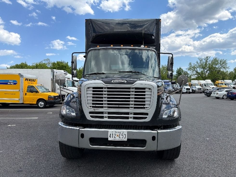 Curtain Side-Light and Medium Duty Trucks-Freightliner-2019-M211284S-Belcamp-MD-325,861\n\t\tmiles-$ 83,000 - Image 2