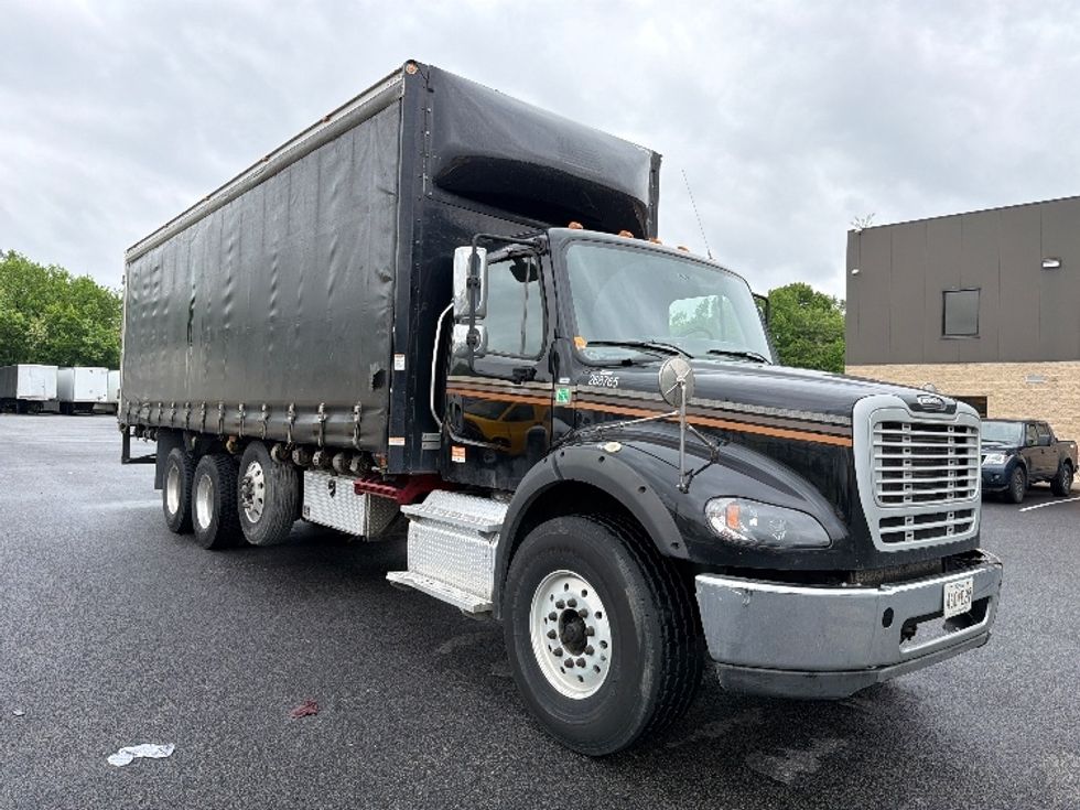 Curtain Side-Light and Medium Duty Trucks-Freightliner-2019-M211284S-Belcamp-MD-401,247\n\t\tmiles-$ 80,250 - Image 1