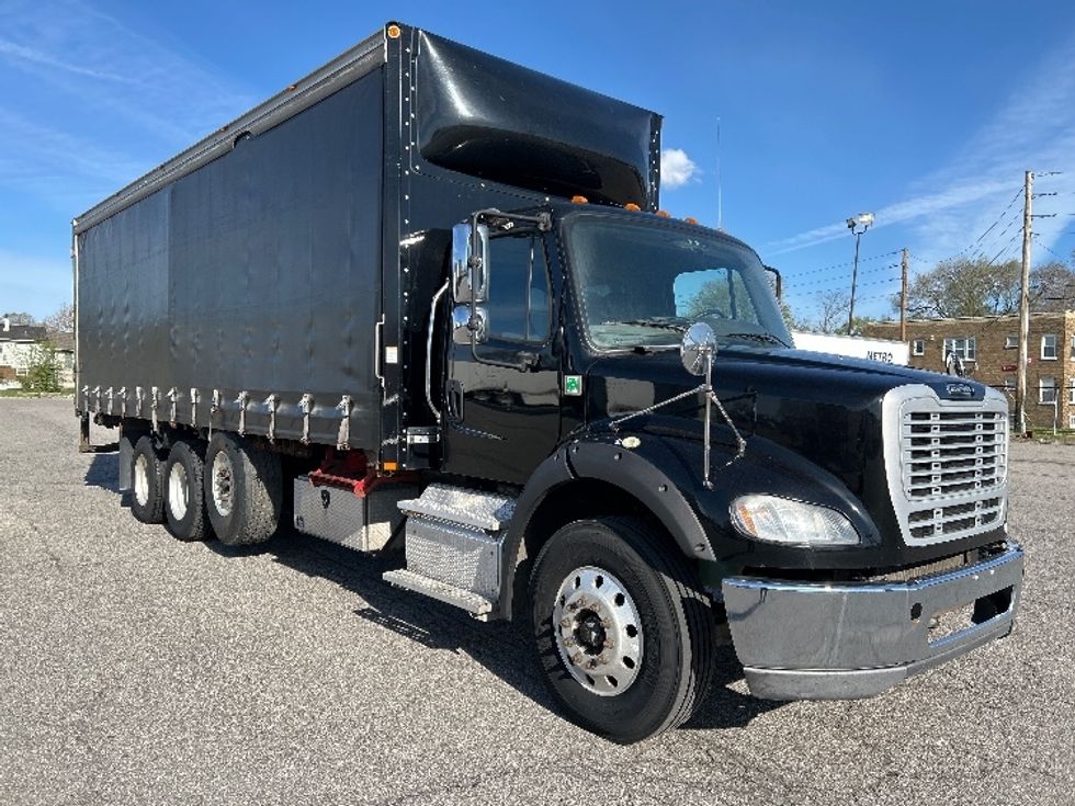 Curtain Side-Light and Medium Duty Trucks-Freightliner-2019-M211284S-Crown Point-IN-228,863\n\t\tmiles-$ 89,500 - Image 1