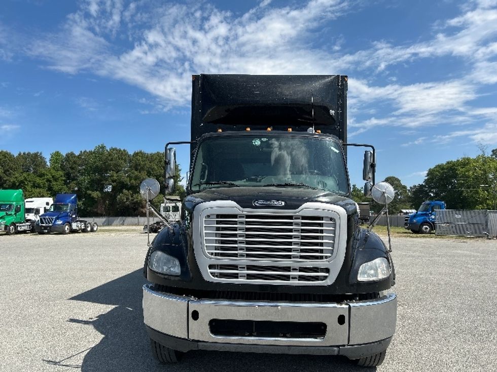 Curtain Side-Light and Medium Duty Trucks-Freightliner-2019-M211284S-Goldsboro-NC-458,834\n\t\tmiles-$ 81,250 - Image 2