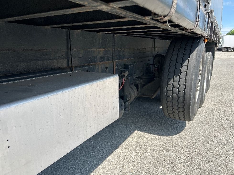 Curtain Side-Light and Medium Duty Trucks-Freightliner-2019-M211284S-Goldsboro-NC-458,834\n\t\tmiles-$ 81,250 - Image 5