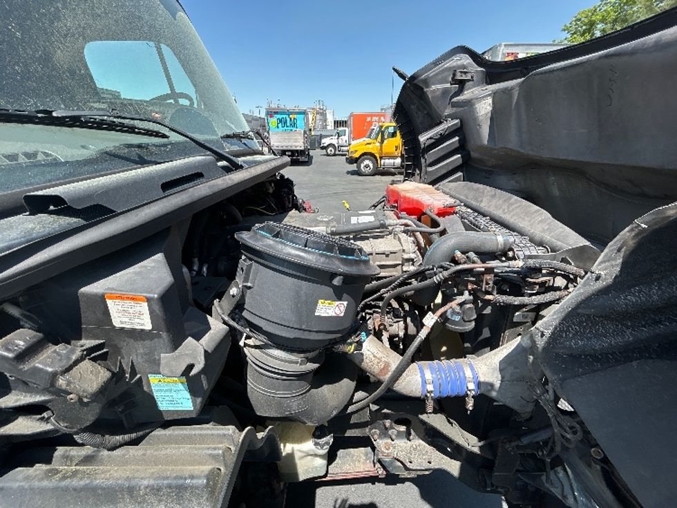 Curtain Side-Light and Medium Duty Trucks-Freightliner-2019-M211284S-Norton-MA-286,616\n\t\tmiles-$ 79,000 - Image 23
