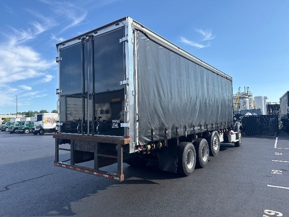 Curtain Side-Light and Medium Duty Trucks-Freightliner-2019-M211284S-Norton-MA-354,845\n\t\tmiles-$ 76,500 - Image 12
