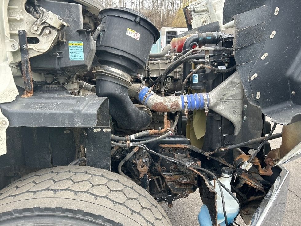 Curtain Side-Light and Medium Duty Trucks-Freightliner-2020-114SD-Binghamton-NY-212,727\n\t\tmiles-$ 106,000 - Image 22